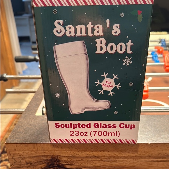 Santa's Boot Sculpted Glass Cup Mug - Picture 1 of 3